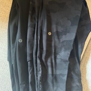 lululemon women’s leggings one black one  Black Camo